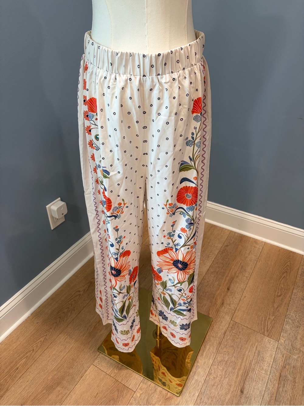 Floral 2 Piece Set Medium Tie Front Crop Top Wide Leg Pants Resort Boho - Picture 10 of 11